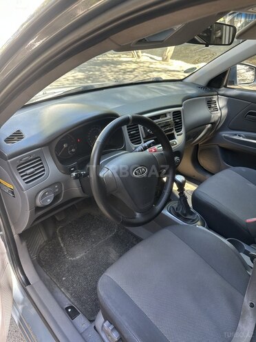 Kia Rio 2007, 230,000 km - 1.5 l - Bakı