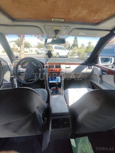 Mercedes E 240 1997, 470,000 km - 2.4 l - Bakı