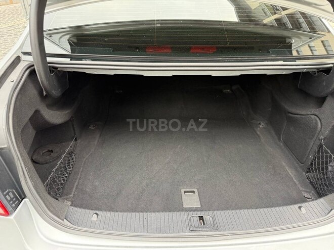 Mercedes E 250 4MATIC 2014, 282,000 km - 2.1 л - Bakı