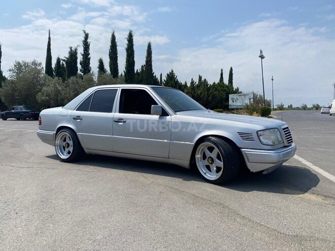 Mercedes E 300 1993, 600,000 km - 3.0 л - Mingəçevir