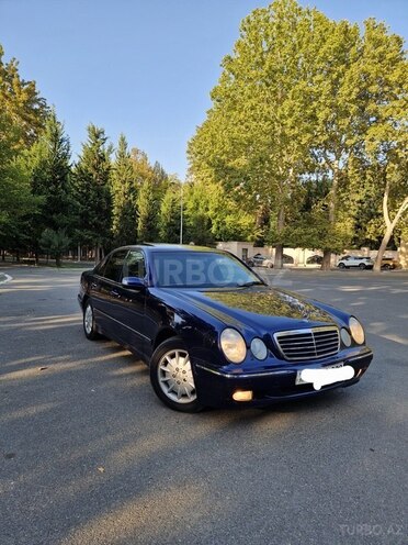 Mercedes E 240 2000, 390,000 km - 2.6 l - Mingəçevir