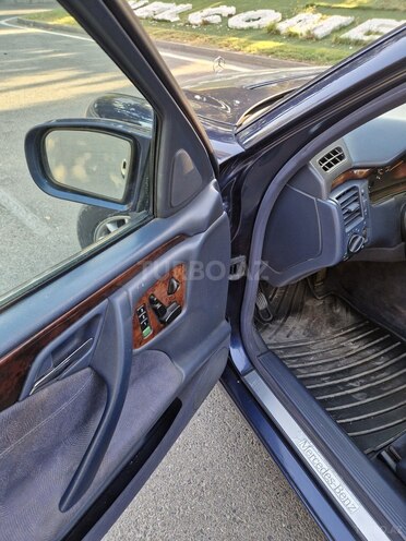 Mercedes E 240 2000, 390,000 km - 2.6 l - Mingəçevir