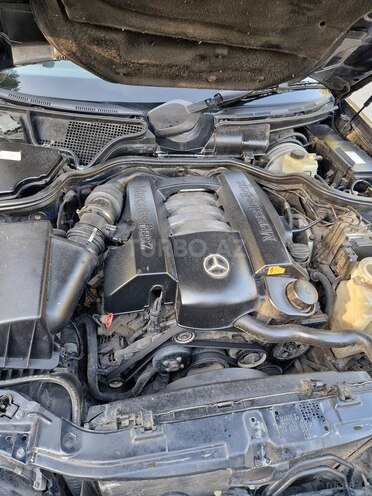 Mercedes E 240 2000, 390,000 km - 2.6 l - Mingəçevir