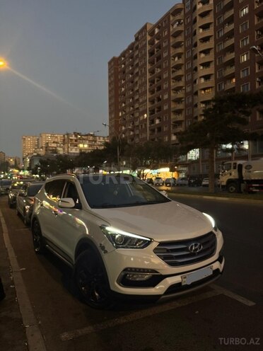 Hyundai Santa Fe 2017, 198,000 km - 2.0 л - Bakı