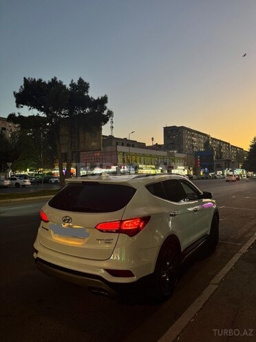 Hyundai Santa Fe 2017, 198,000 km - 2.0 л - Bakı