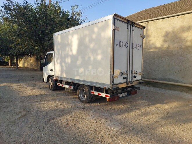 Mitsubishi Fuso Canter 2009, 175,000 km - 2.8 l - Bakı