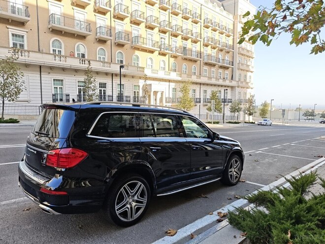 Mercedes GL 400 4MATIC 2015, 180,000 km - 3.0 l - Bakı