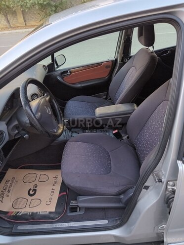 Mercedes A 160 2001, 145,500 km - 1.6 l - Bakı
