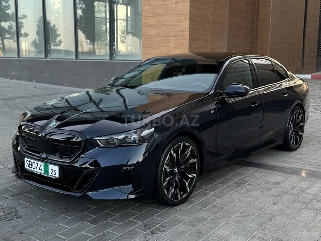 BMW 520 2024, 17,000 km - 2.0 l - Bakı