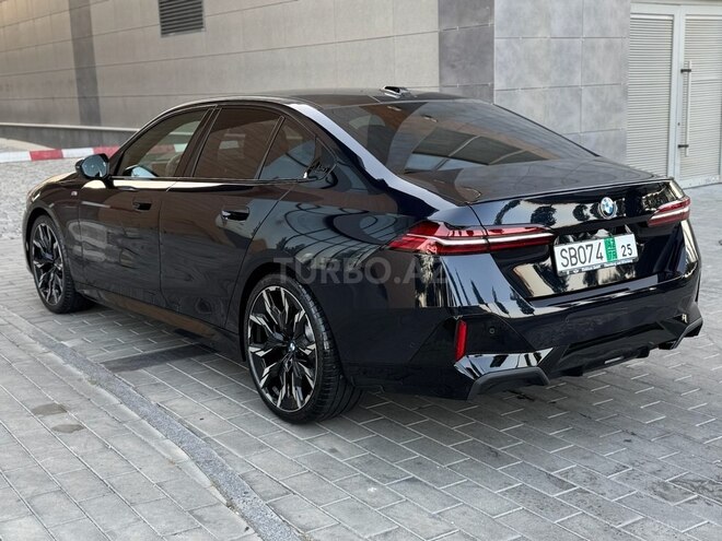 BMW 520 2024, 17,000 km - 2.0 l - Bakı