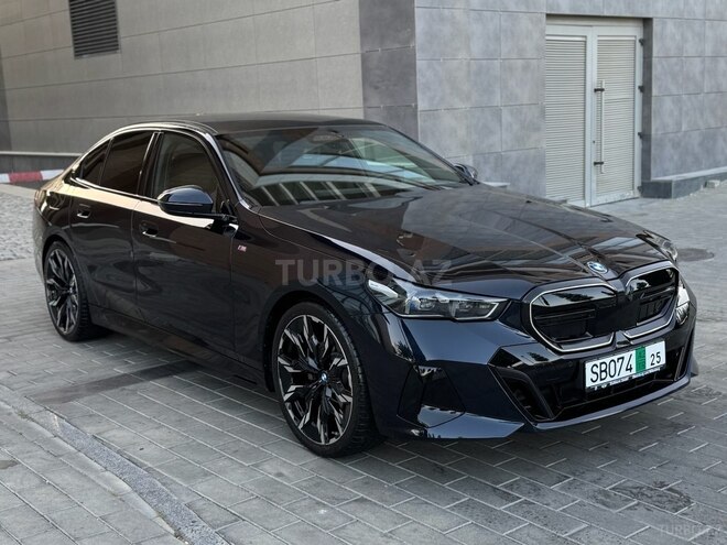 BMW 520 2024, 17,000 km - 2.0 l - Bakı