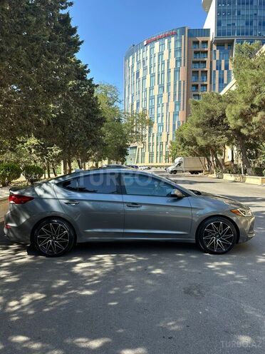 Hyundai Elantra 2017, 186,000 km - 2.0 л - Bakı