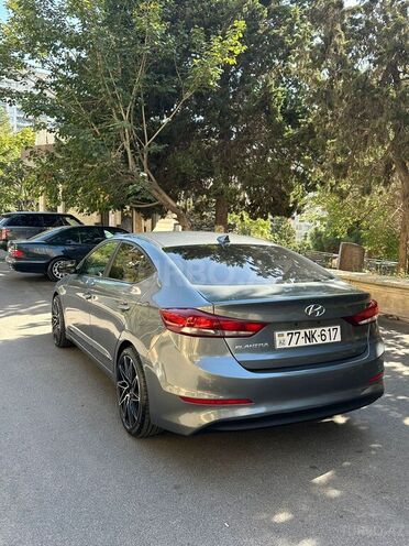 Hyundai Elantra 2017, 186,000 km - 2.0 л - Bakı