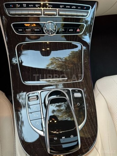 Mercedes E 350 2020, 88,700 km - 2.0 л - Bakı