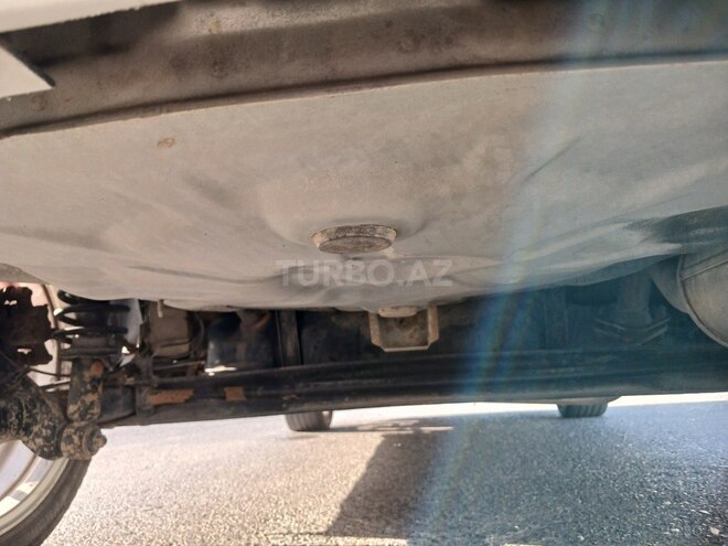 Toyota Corolla 2006, 390,000 km - 1.4 l - Bakı