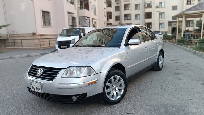 Volkswagen Passat 2002, 285,578 km - 1.8 l - Bakı