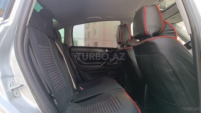Volkswagen Passat 2002, 285,578 km - 1.8 l - Bakı