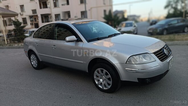 Volkswagen Passat 2002, 285,578 km - 1.8 l - Bakı