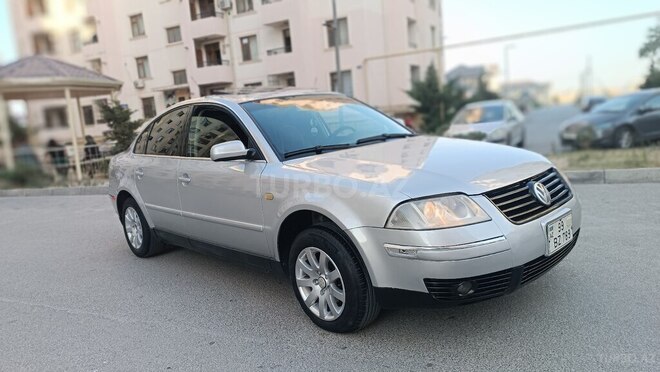 Volkswagen Passat 2002, 285,578 km - 1.8 l - Bakı