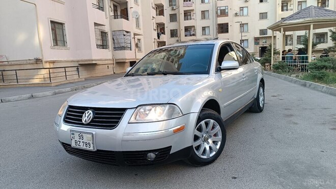 Volkswagen Passat 2002, 285,578 km - 1.8 l - Bakı