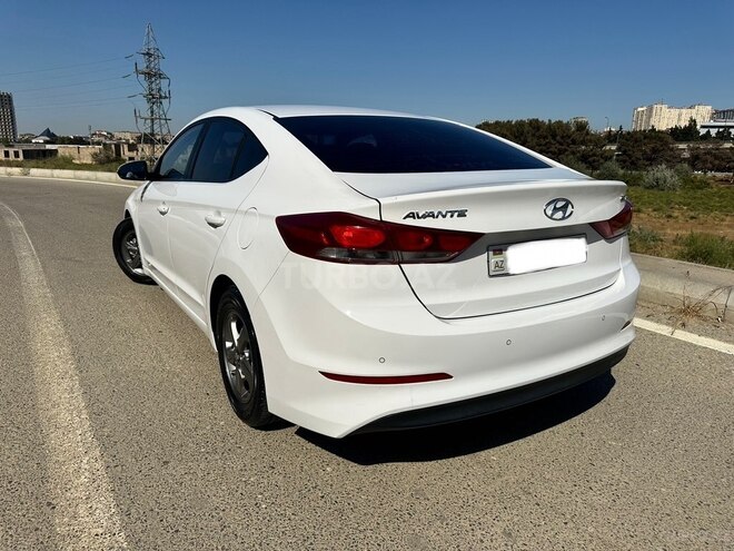 Hyundai Avante 2015, 162,600 km - 1.6 л - Bakı