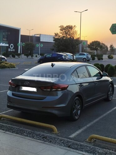 Hyundai Elantra 2018, 92,000 km - 2.0 л - Bakı