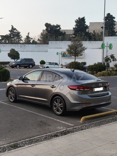 Hyundai Elantra 2018, 92,000 km - 2.0 л - Bakı
