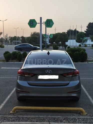 Hyundai Elantra 2018, 92,000 km - 2.0 л - Bakı