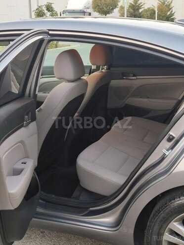 Hyundai Elantra 2018, 92,000 km - 2.0 л - Bakı