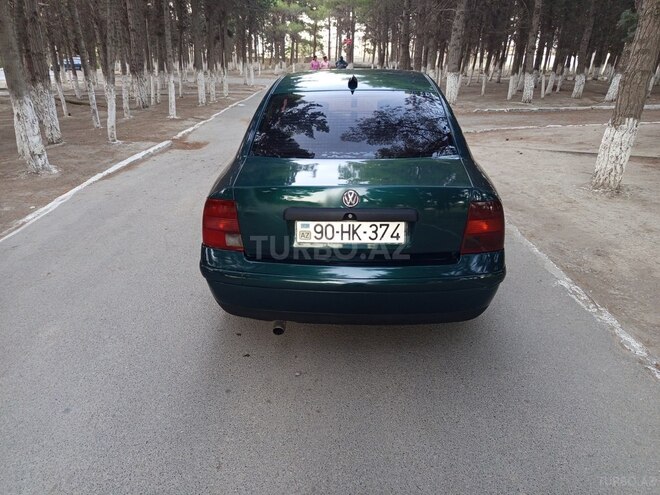Volkswagen Passat 1998, 235,488 km - 2.0 l - Sumqayıt