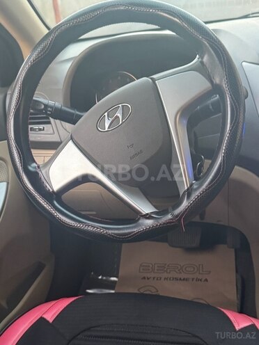 Hyundai Accent 2013, 210,763 km - 1.6 l - Bakı