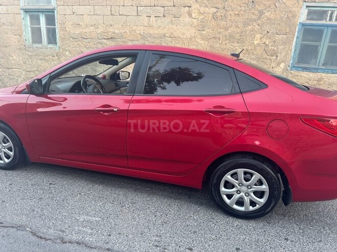 Hyundai Accent 2013, 210,763 km - 1.6 l - Bakı