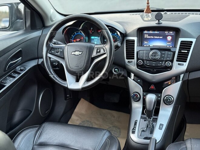 Chevrolet Cruze 2015, 135,000 km - 1.4 l - Gəncə