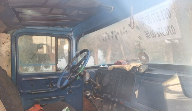ZIL 130-3
