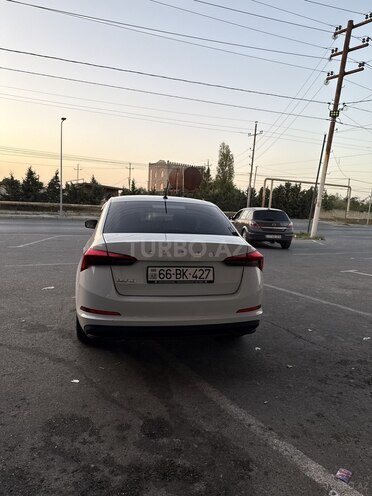 Skoda Rapid 2020, 123,000 km - 1.6 l - Bakı