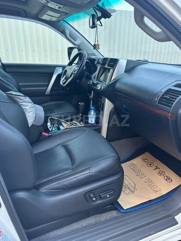 Toyota Land Cruiser Prado 2012, 158,400 km - 4.0 л - Bakı