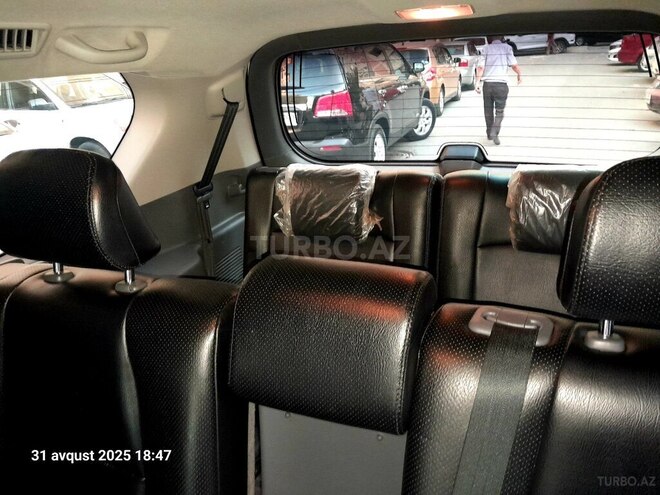 Toyota Land Cruiser Prado 2011, 122,984 km - 2.7 l - Bakı