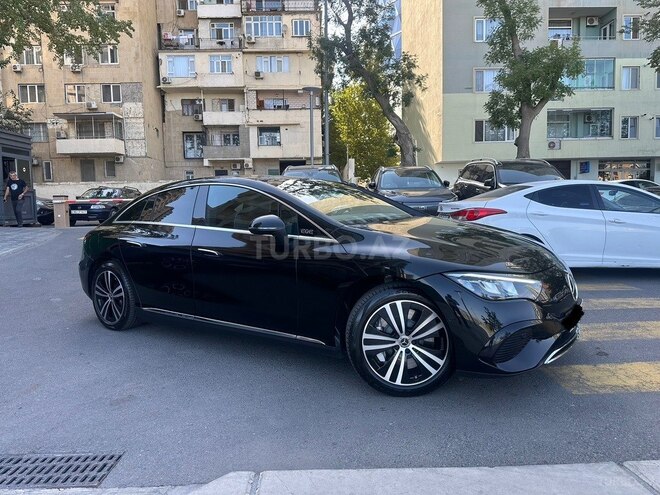 Mercedes EQE 350+-3