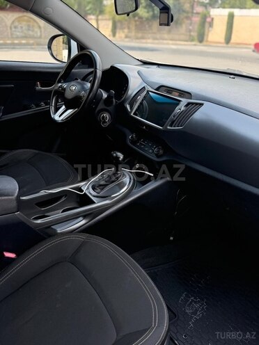 Kia Sportage 2012, 240,000 km - 2.0 l - Bakı