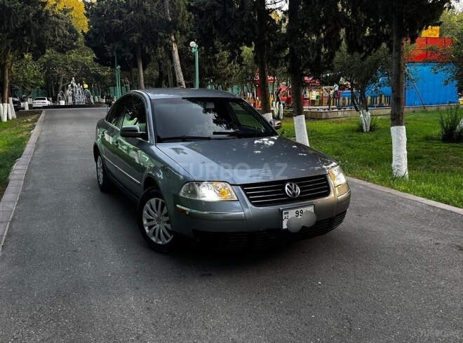 Volkswagen Passat 2003, 245,736 km - 1.8 l - Bakı