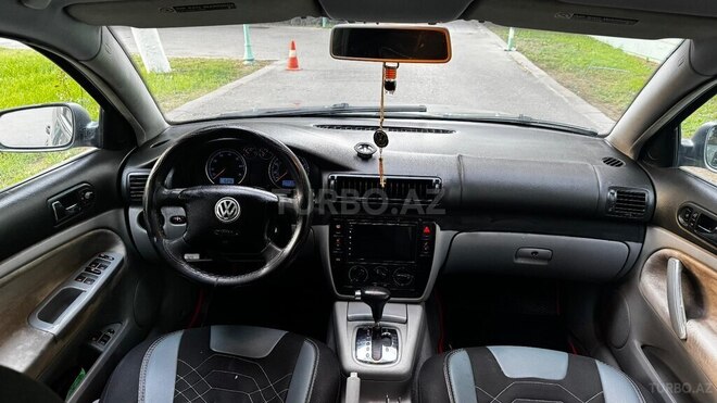 Volkswagen Passat 2003, 245,736 km - 1.8 l - Bakı