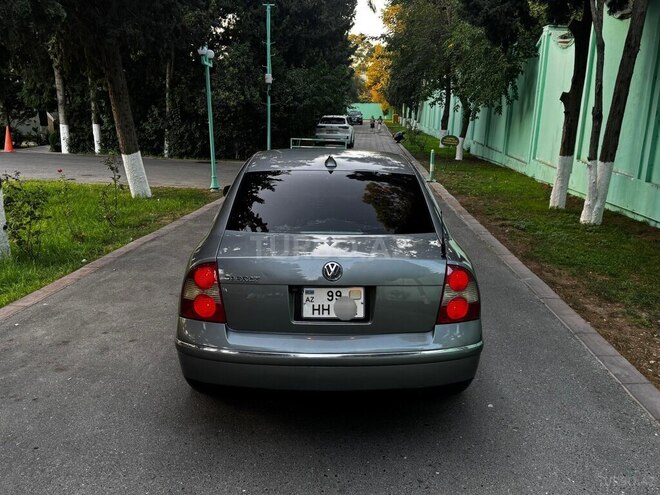 Volkswagen Passat 2003, 245,736 km - 1.8 l - Bakı