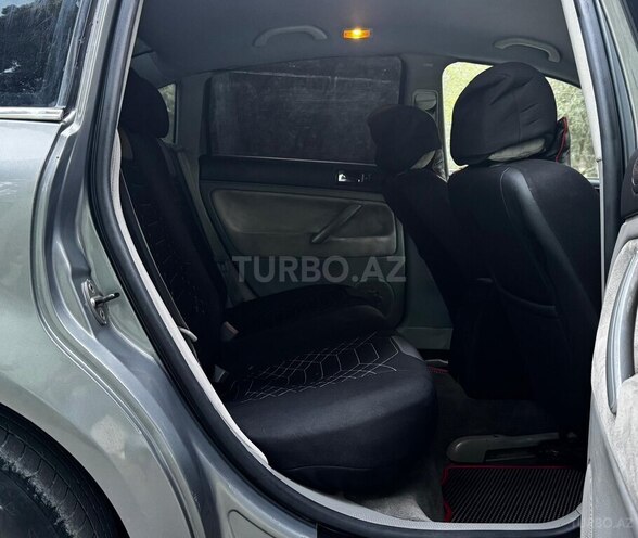 Volkswagen Passat 2003, 245,736 km - 1.8 l - Bakı