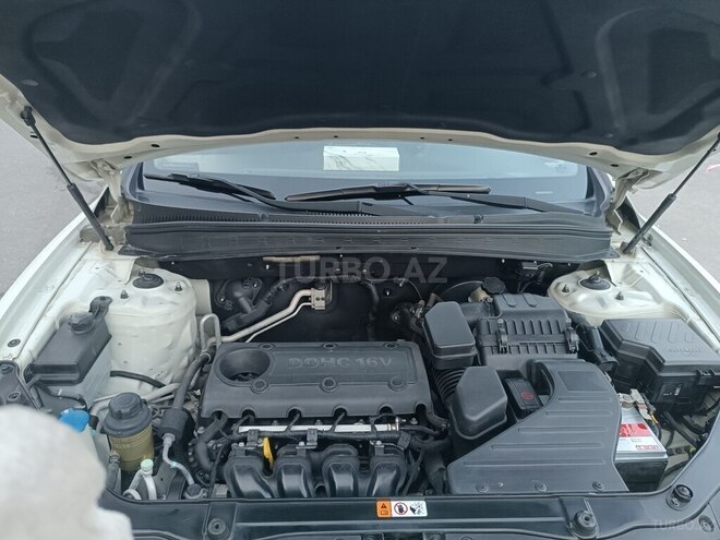 Hyundai Santa Fe-10