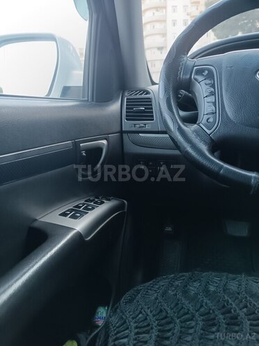 Hyundai Santa Fe-17