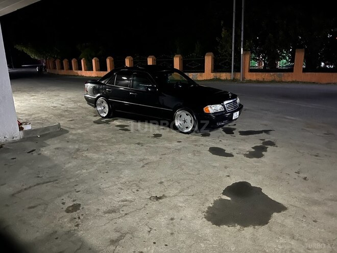 Mercedes C 230 1996, 348,000 km - 2.3 l - Zaqatala