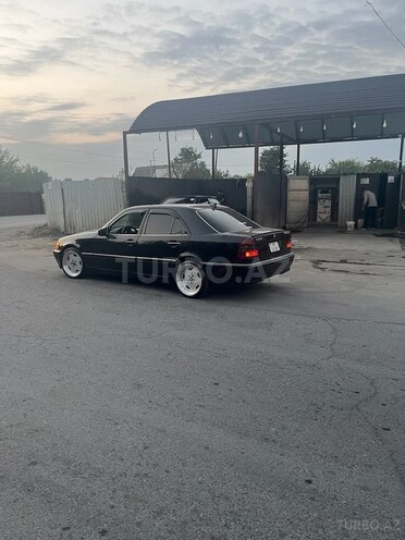 Mercedes C 230 1996, 348,000 km - 2.3 l - Zaqatala