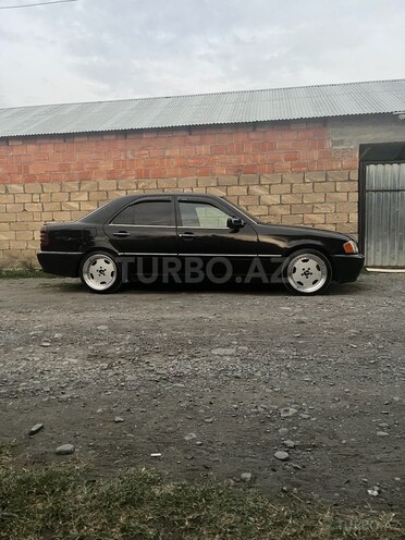 Mercedes C 230 1996, 348,000 km - 2.3 l - Zaqatala