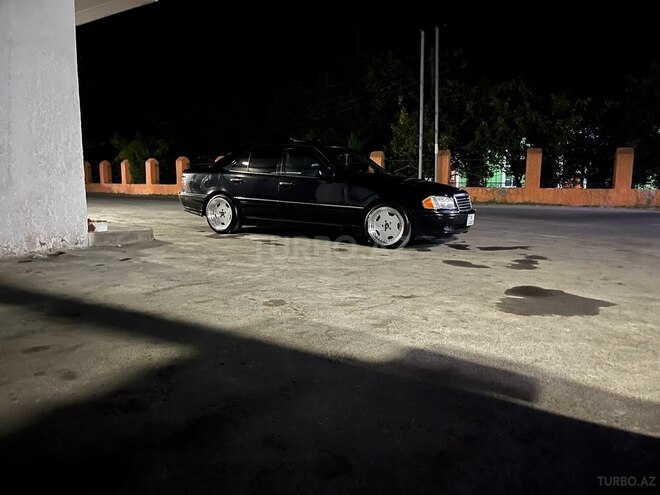 Mercedes C 230 1996, 348,000 km - 2.3 l - Zaqatala