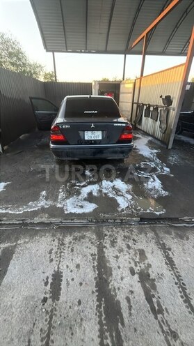 Mercedes C 230 1996, 348,000 km - 2.3 l - Zaqatala